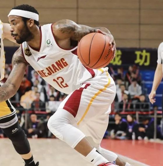 斯图加特迎CBA季后赛关键赛,今夜迎来里程碑,底气十足,数据趋势出现新变化的简单介绍 斯图加特迎CBA季后赛关键赛,今夜迎来里程碑,底气十足,数据趋势出现新变化的简单介绍